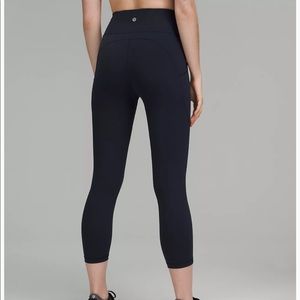 Lululemon Invigorate High-Rise Crop 23" in True Navy